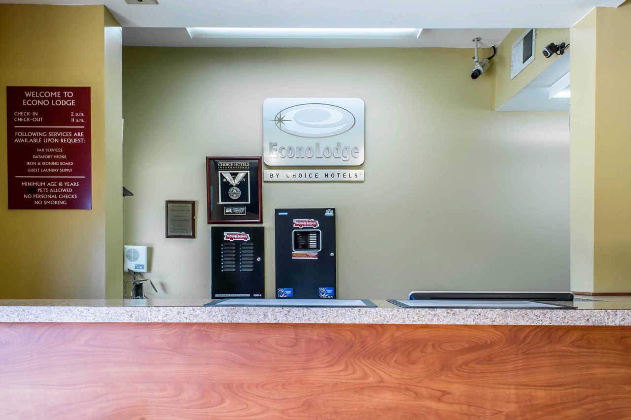 Econo Lodge Louisville Airport Luaran gambar